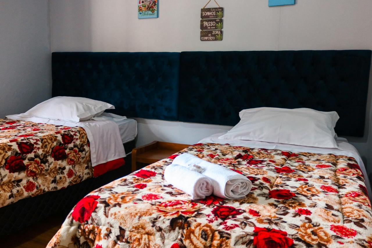 賓館 Pousada Vista Do Lago - Hostel Gramado